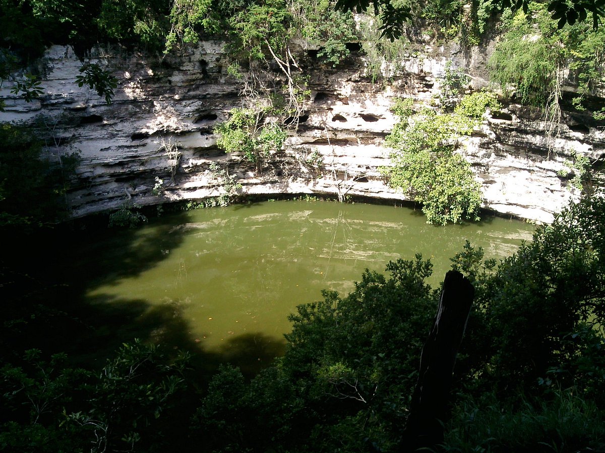 A view of Cenote Sagrado