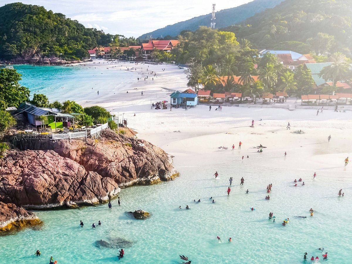 Nazarizal Mohammad/Unsplash : Aerial view of Malaysia