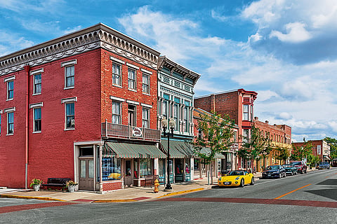Hannibal is the hometown of Samuel Clemens and the setting for 'Adventures of Huckleberry Finn'