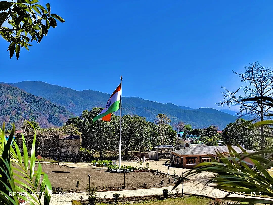 tarique_photography/instagram : A view of the authors haven, Lekhak Gaon