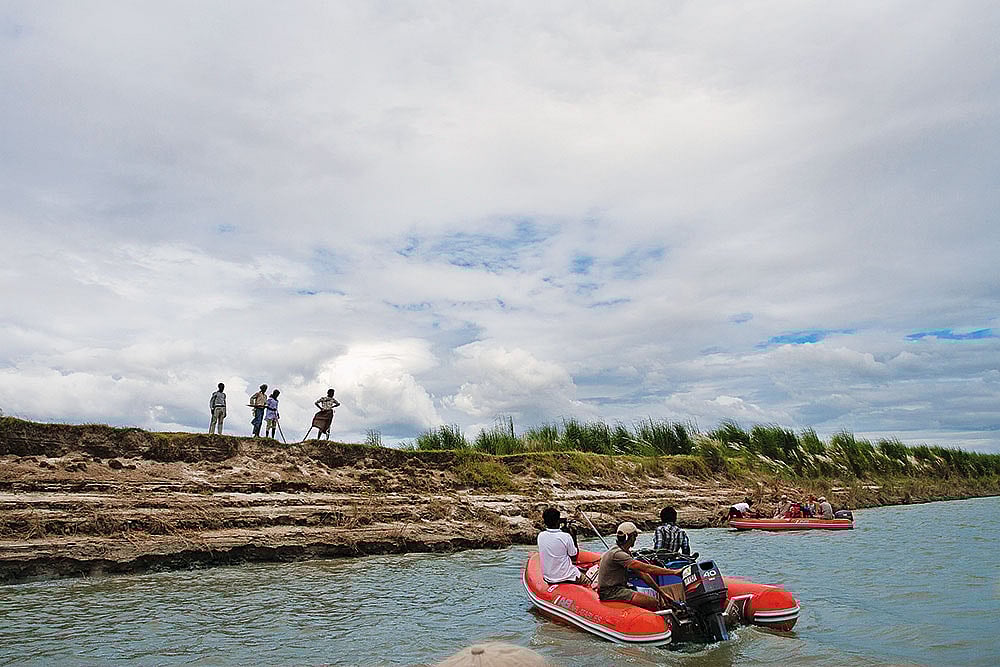 Ananda Banerjee : The river runners on a journey down the Ganga from Kanpur to Varanasi