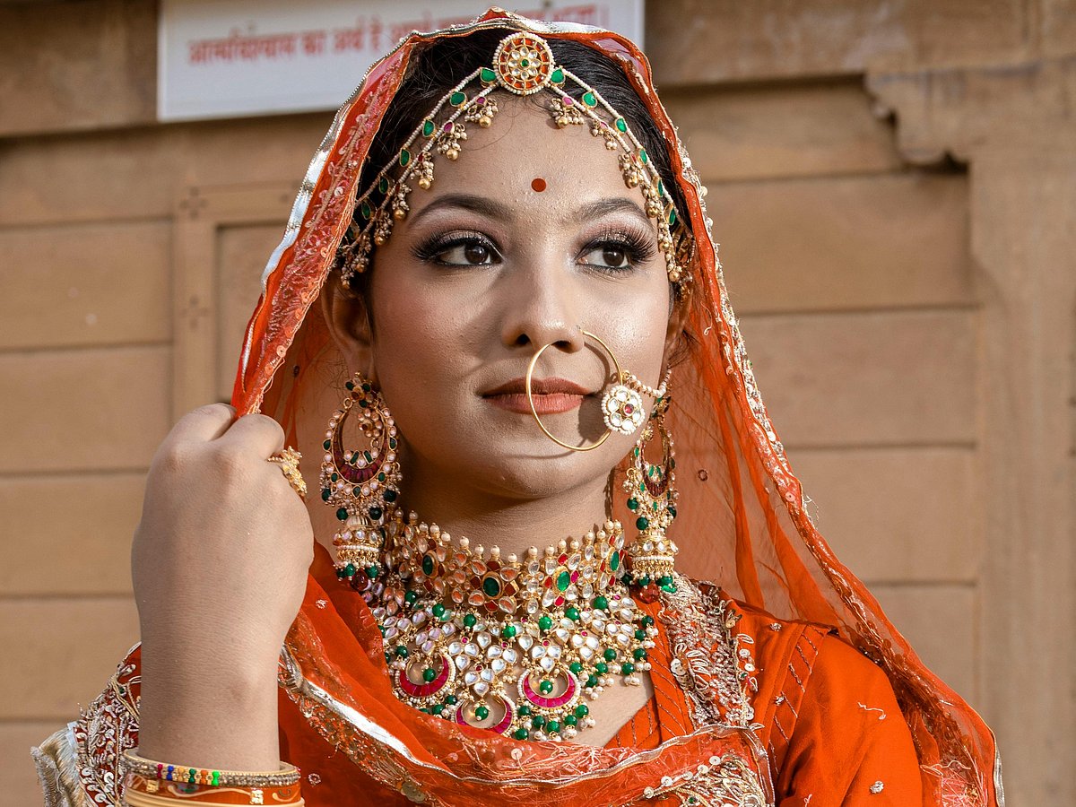 pexels  : Rajasthani brides are adorned by jewellery pieces from head to toe. 
