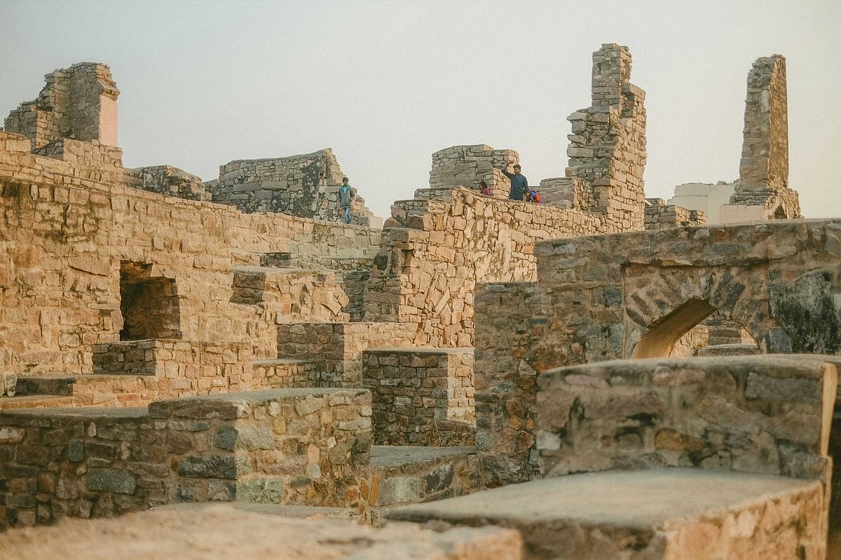 Rock formations of the Deccan are about 2,500 million years.