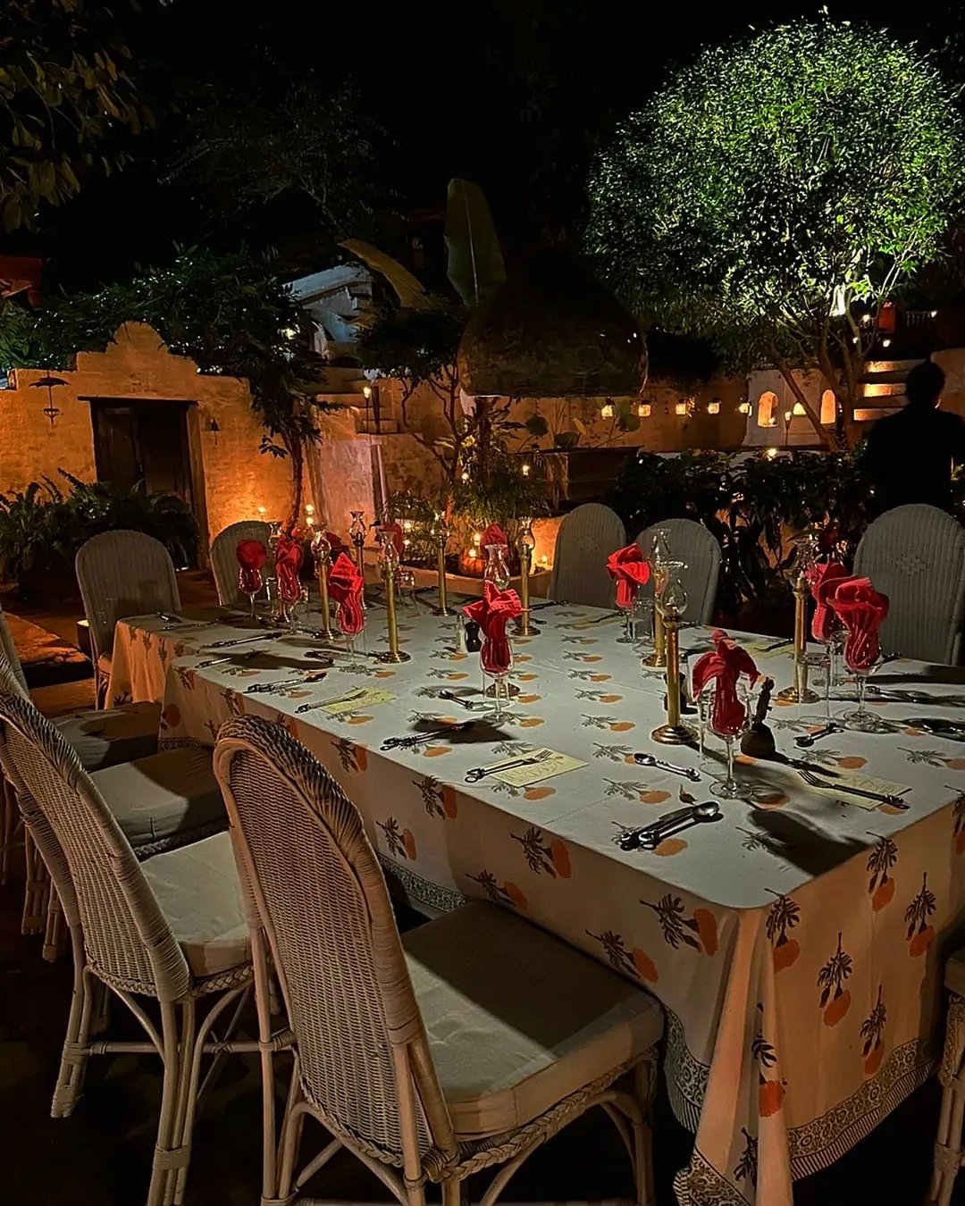 The Ahilya Fort Heritage Hotel in Maheshwar organises bespoke experiences