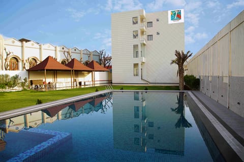 TreeHouse The Royal Chandra Mahal is ideal for leisure and business travellers