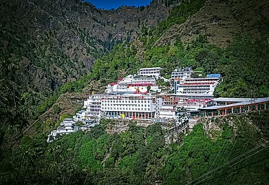 Shutterstock : The Mata Vaishno Devi shrine in Jammu and Kashmir’s Reasi district