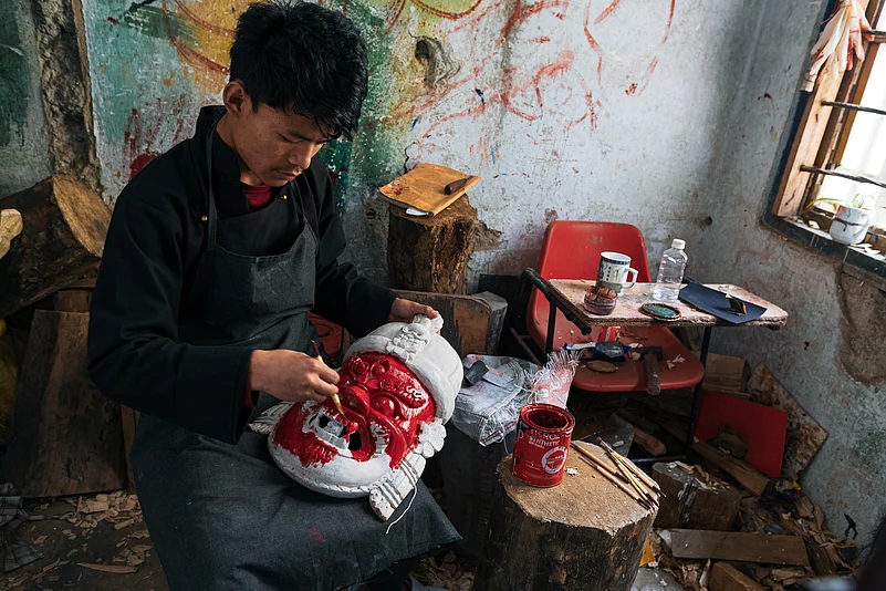 Karmas young apprentice