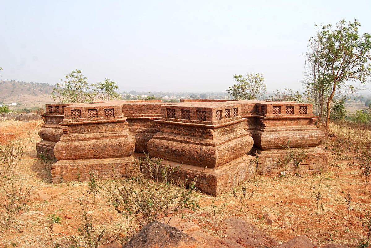 Mansar was the capital of Vakataka King Pravarasena II 