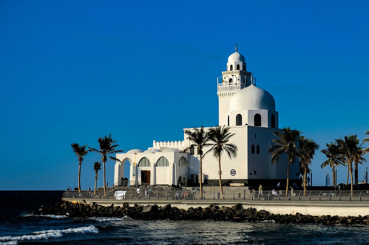 Jepoy Fabian/Pexels : Jeddah is home to many mosques, including the Island Mosque pictured here.