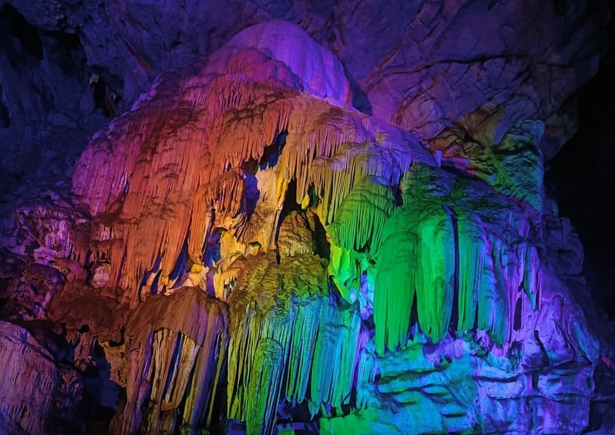 The Borra Caves extend to a depth of 80 m (260 ft)