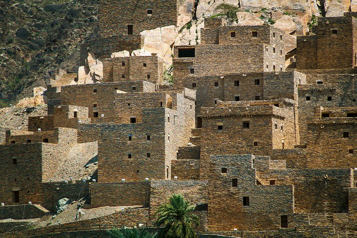 An architectural close-up of Dhee Ayn