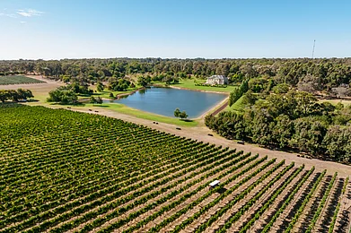 Tourism Western Australia : The Margaret River regions international reputation for outstanding wine, food, and natural beauty makes it the ideal setting