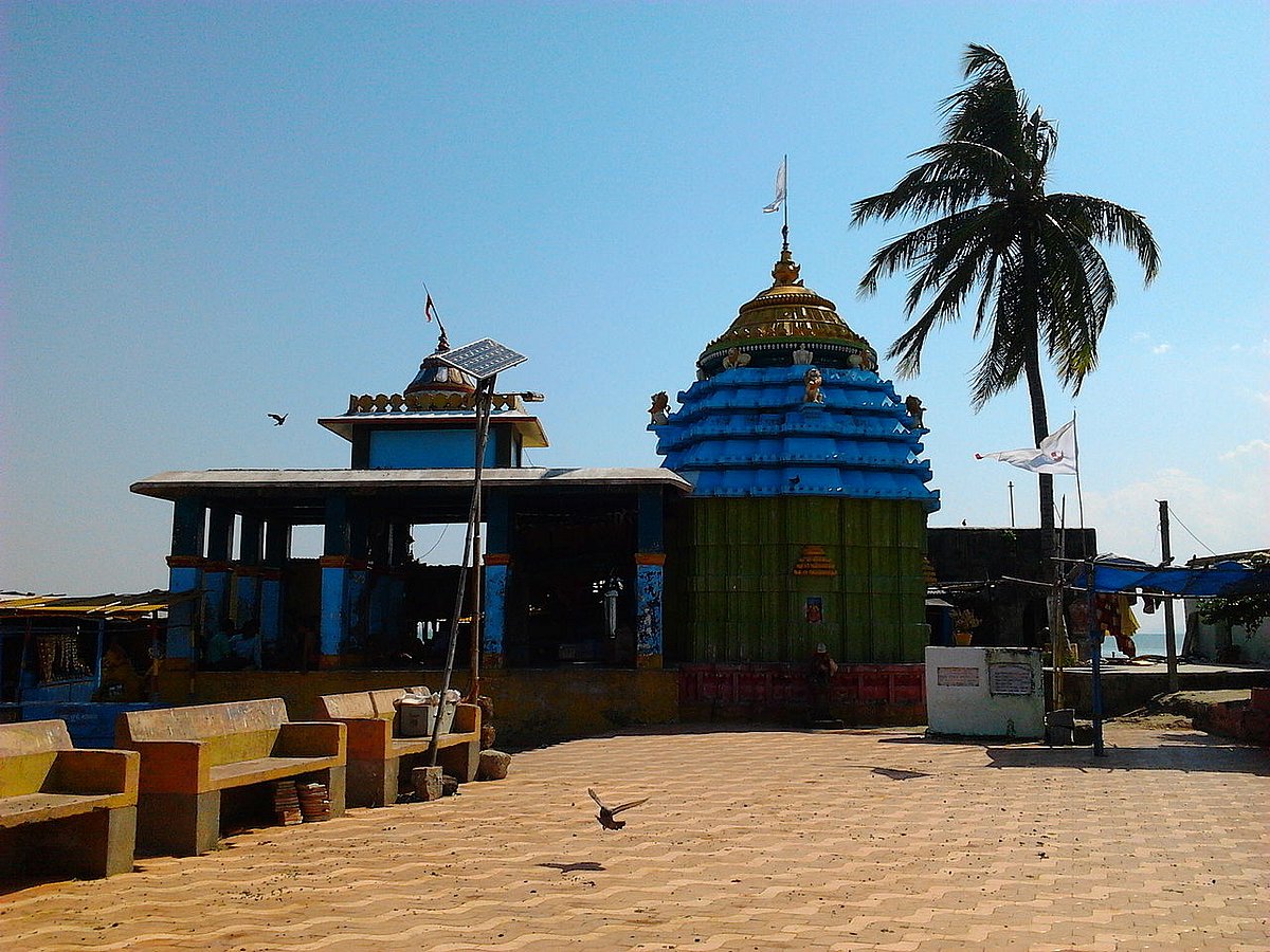 Kalijai Temple is dedicated to the local goddess Kalijai, revered by fishermen and locals alike. 