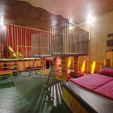The Two Lions Room at the Propeller Island City Lodge