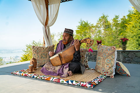 The people of Kashmir are ready to welcome tourists, says Chapri.