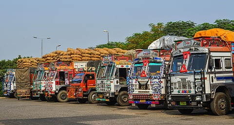 Heavy road users like truck drivers can avail of the FASTag annual toll pass according to the proposal