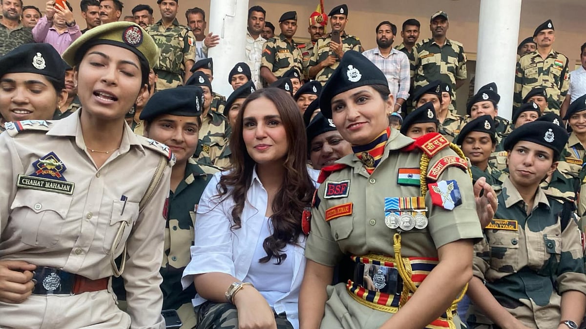 @bsf_jammu/x : Actor Huma Qureshi with Border Security Forces, Jammu