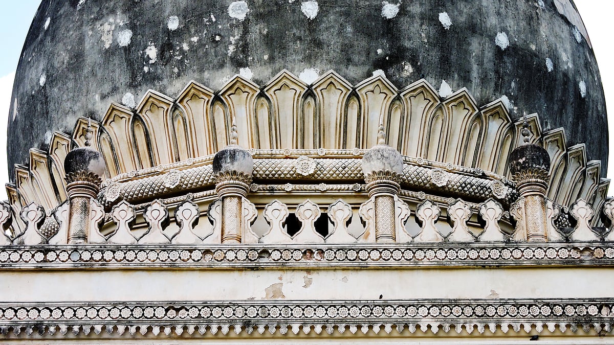 A close look at the intricacies of the Qutb Shahi tombs