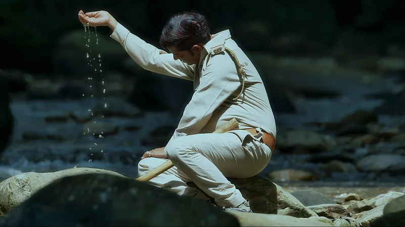 Babban communes with the forest of Jim Corbett National Park