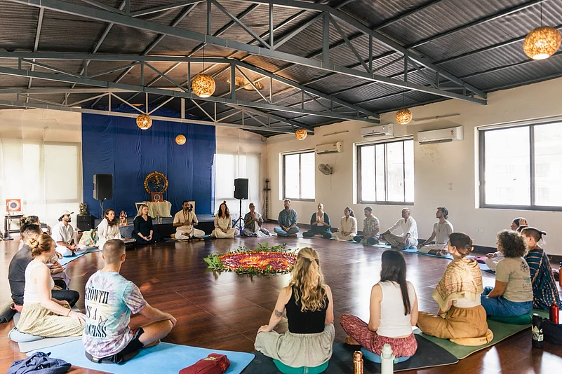The Sattva Yoga Academy teaches Vedanta and tantric traditions