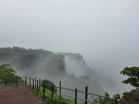 Toranmal is a monsoon retreat with its pleasant weather