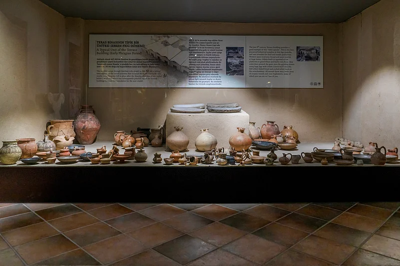 Pottery on display at the Gordion Museum