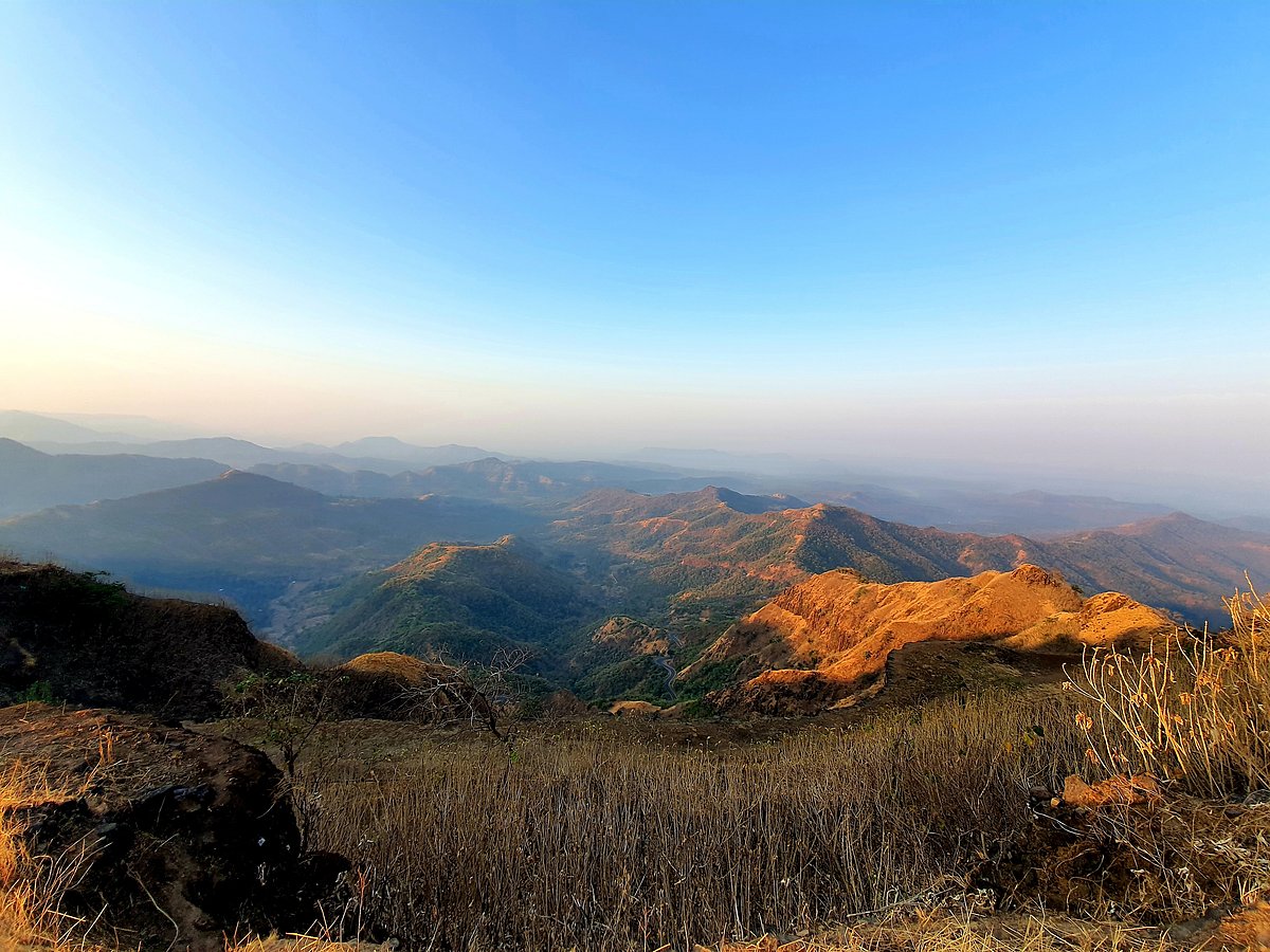 The stunning Sahyadri Hills landscape around Gaganbawada - Shutterstock