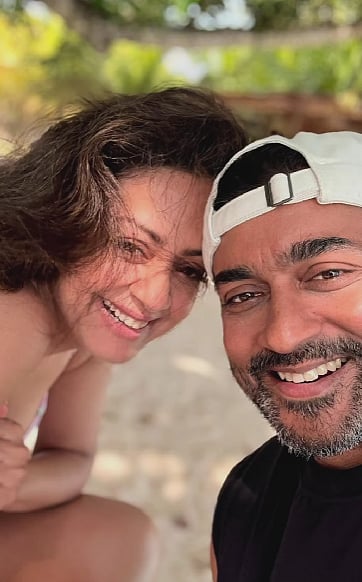 The actors enjoy their Seychelles vacation