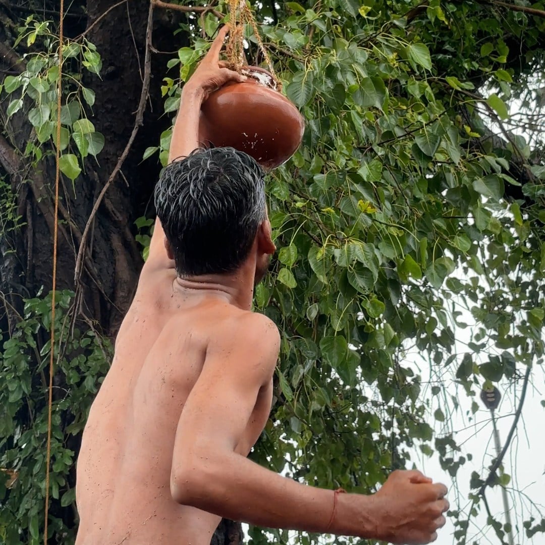 One of the main activities during the Chikhal Kalo is the dahi handi event
