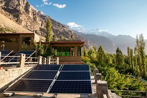 Accommodations powered by renewable energy are a step towards bringing down carbon dioxide emissions