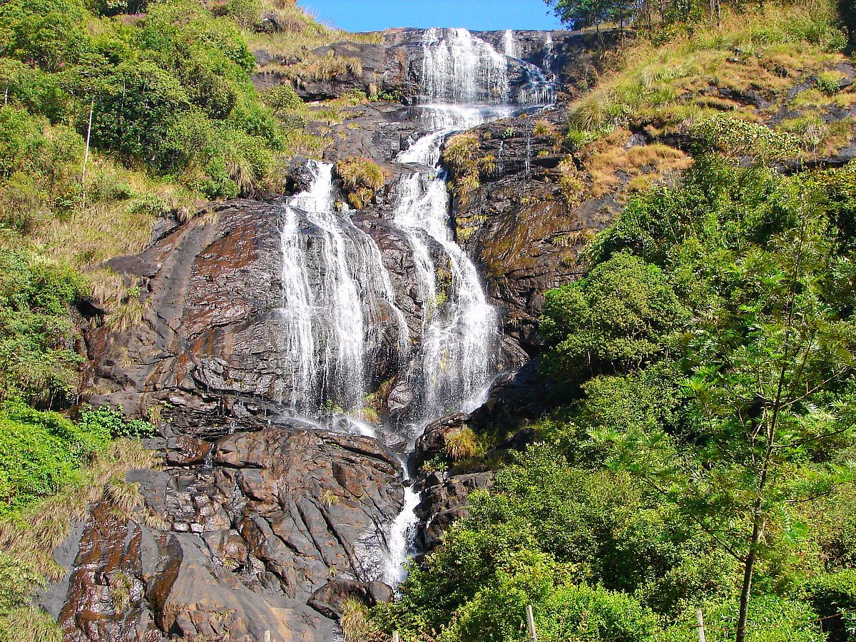 The Power House Waterfalls descend from a steep rock about 2,000 m above sea level