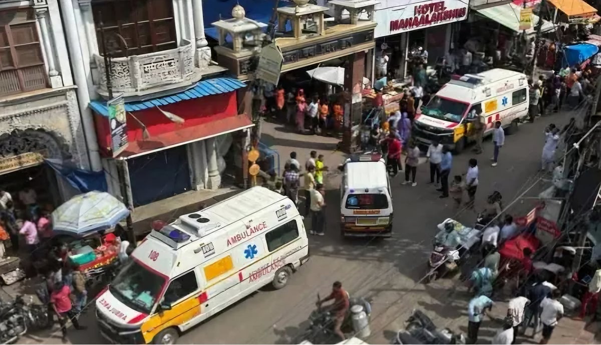 Visuals of medical deployment around Mansa Devi after the stampede