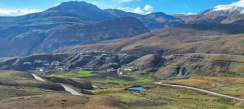 The view from Komic to Hikkim