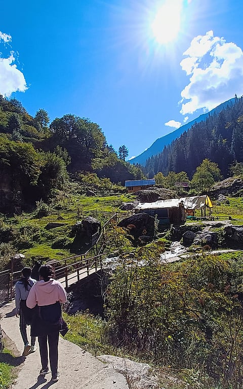 A scenery en route Kalga