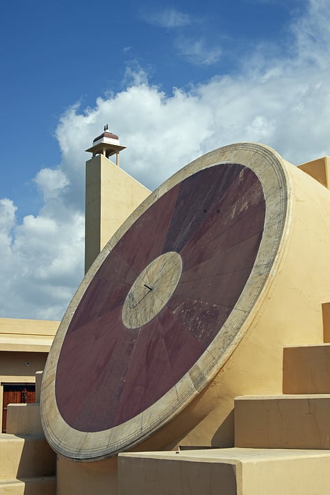 The world's largest stone sundial is in Jaipur's Jantar Mantar