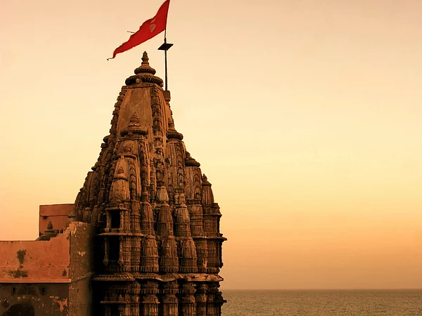 Shutterstock : The Dwarkadhish Temple in Gujarat is dedicated to Krishna
