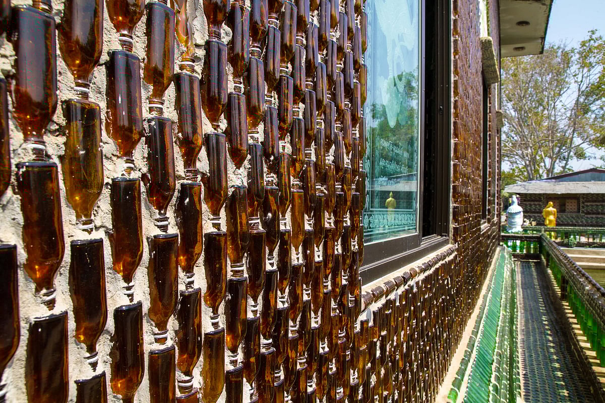 The idea for the Wat Pa Maha Chedi Kaew came about after Buddhist monks sought to use discarded beer bottles in an environmentally friendly way