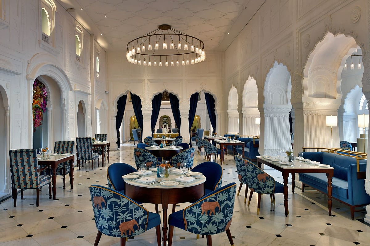 Neel Restaurant, Ran Baas