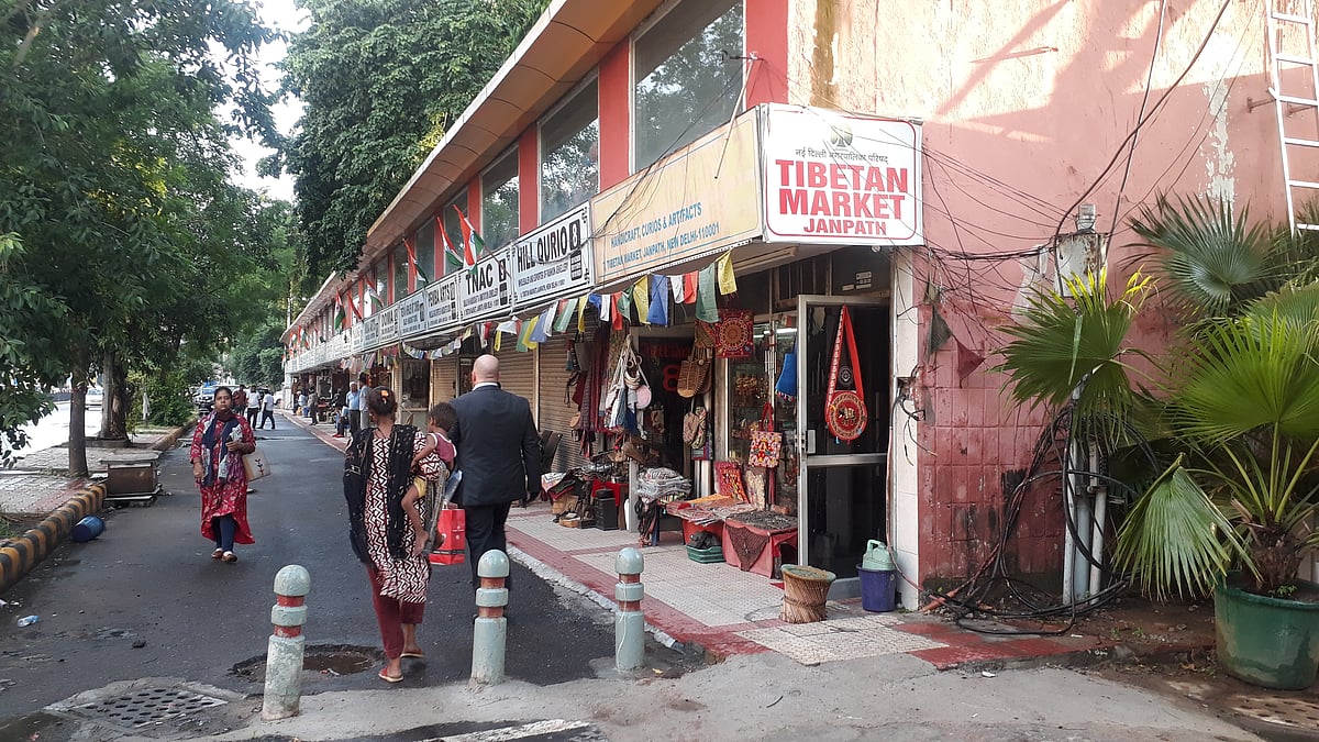 A view of the Janpath Market