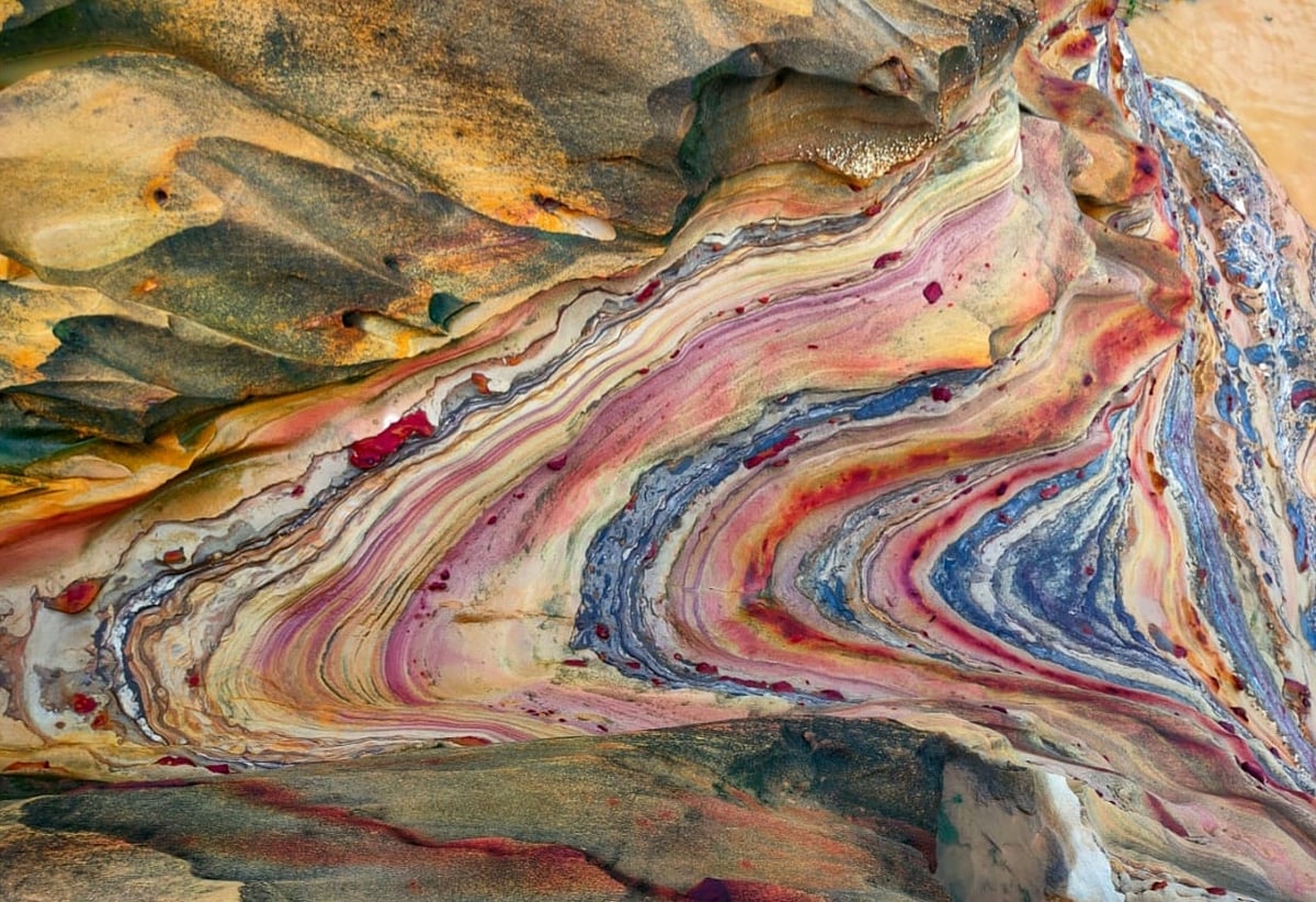 Copyright: Varun Suchday : The colours of Kadiya Dhro in Kutch