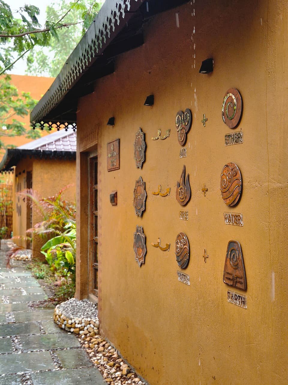 The earthy spa at Bamboo Forest Safari Lodge