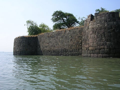 A shot of Kolaba Fort