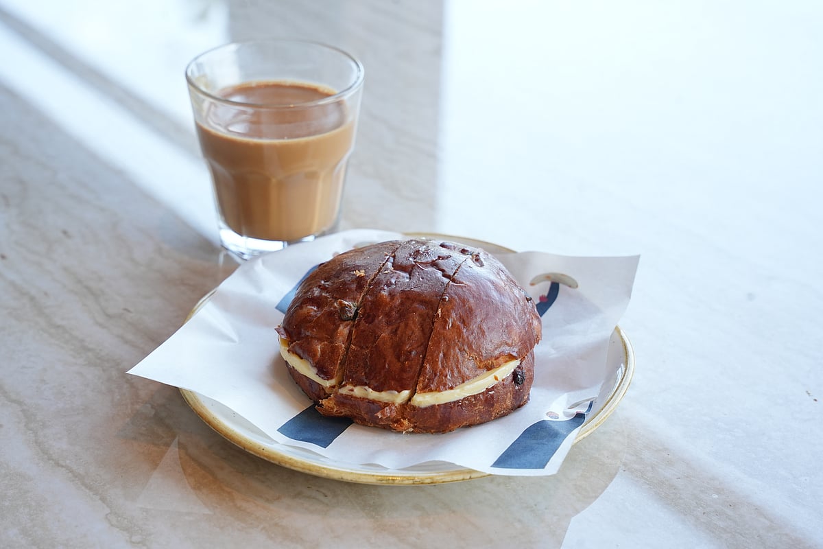 Classic Chai and Bun Maska from Khadak