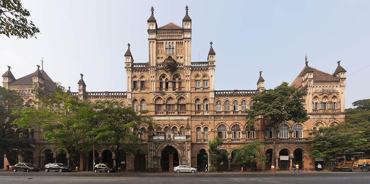The facade of Elphinstone College