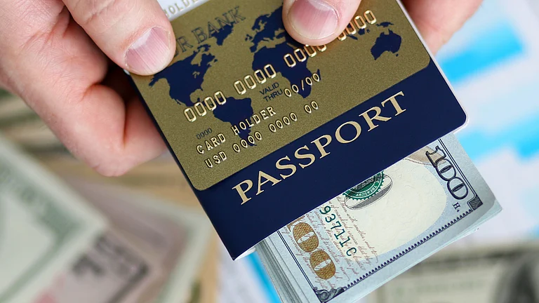 From April 1, 2026, foreign travellers arriving in India must complete a digital e-Arrival Card within 72 hours before landing - Shutterstock