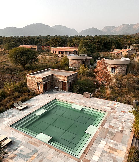 Architecturally, the lodge draws from British-era forest rest houses