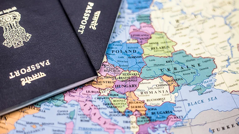 Nepalese and Bhutanese citizens can now enter India without a passport or visa under the new 2025 travel rules - Shutterstock