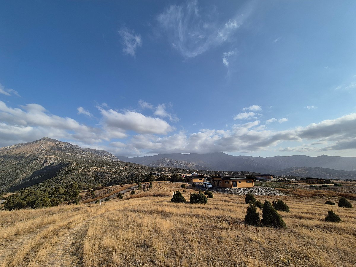 Jizzakh will surprise you with cold weather and panoramic views