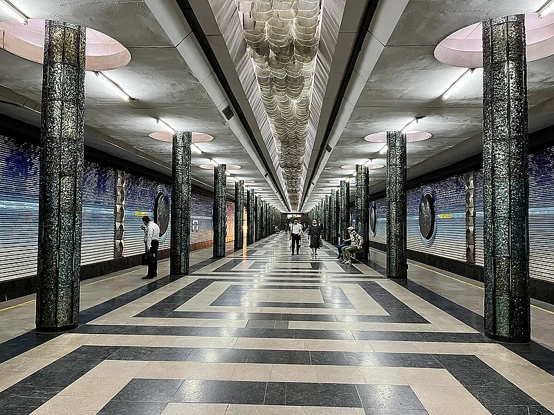 Kosmonavtlar station