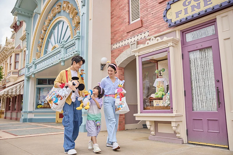Hong Kong Disneyland is a must-visit place for families